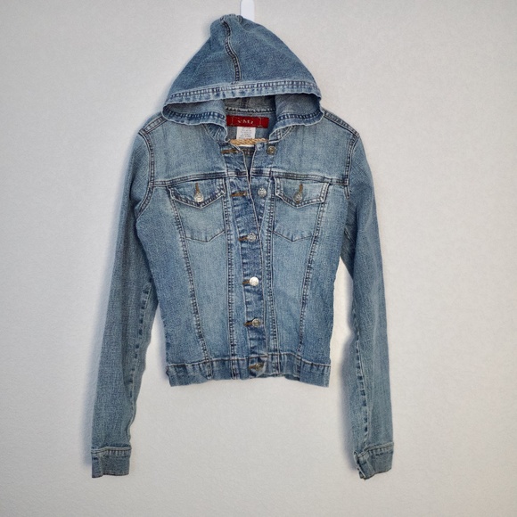 YMI Cropped Denim Jean Jacket S - Picture 5 of 9